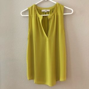 Mustard yellow top